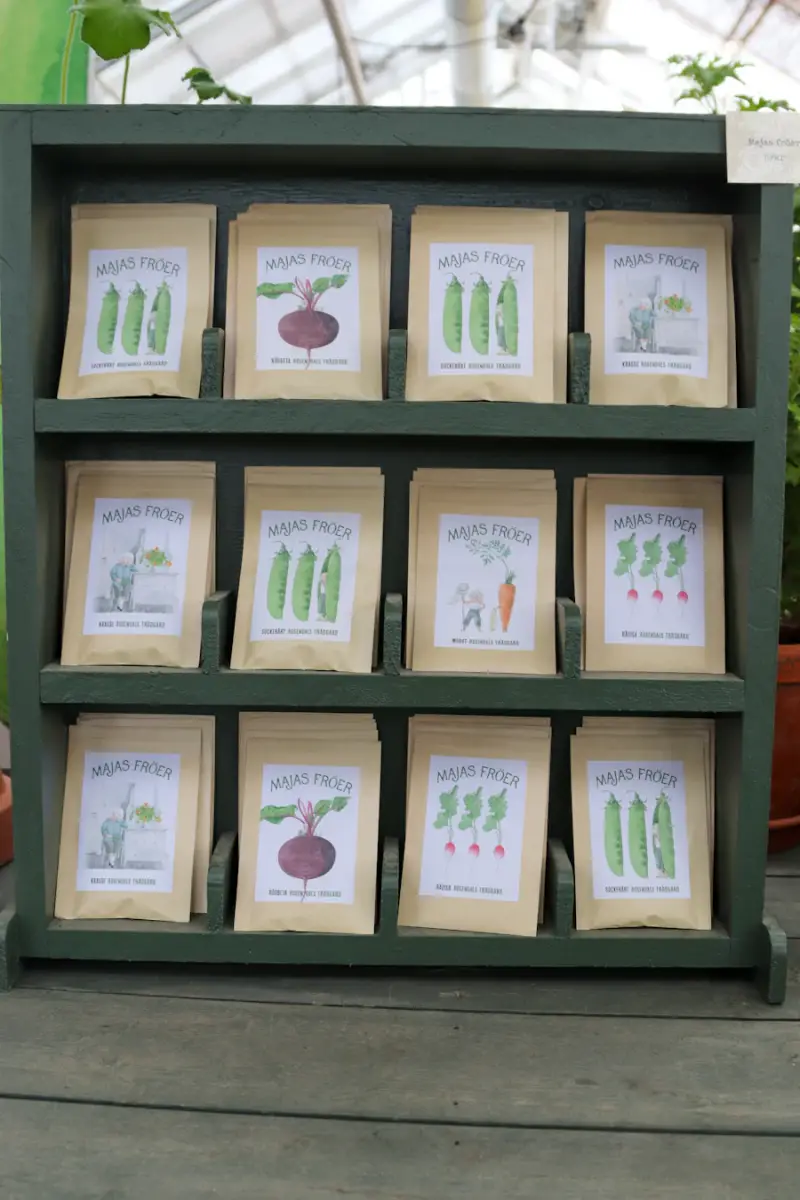 Packets of heirloom seeds